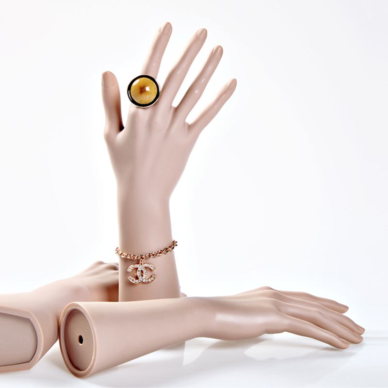 Body Jewelry Plus - Unzerbrechliche weibliche Schaufensterpuppenhände, realistische Manikin-Hände, Handmodell