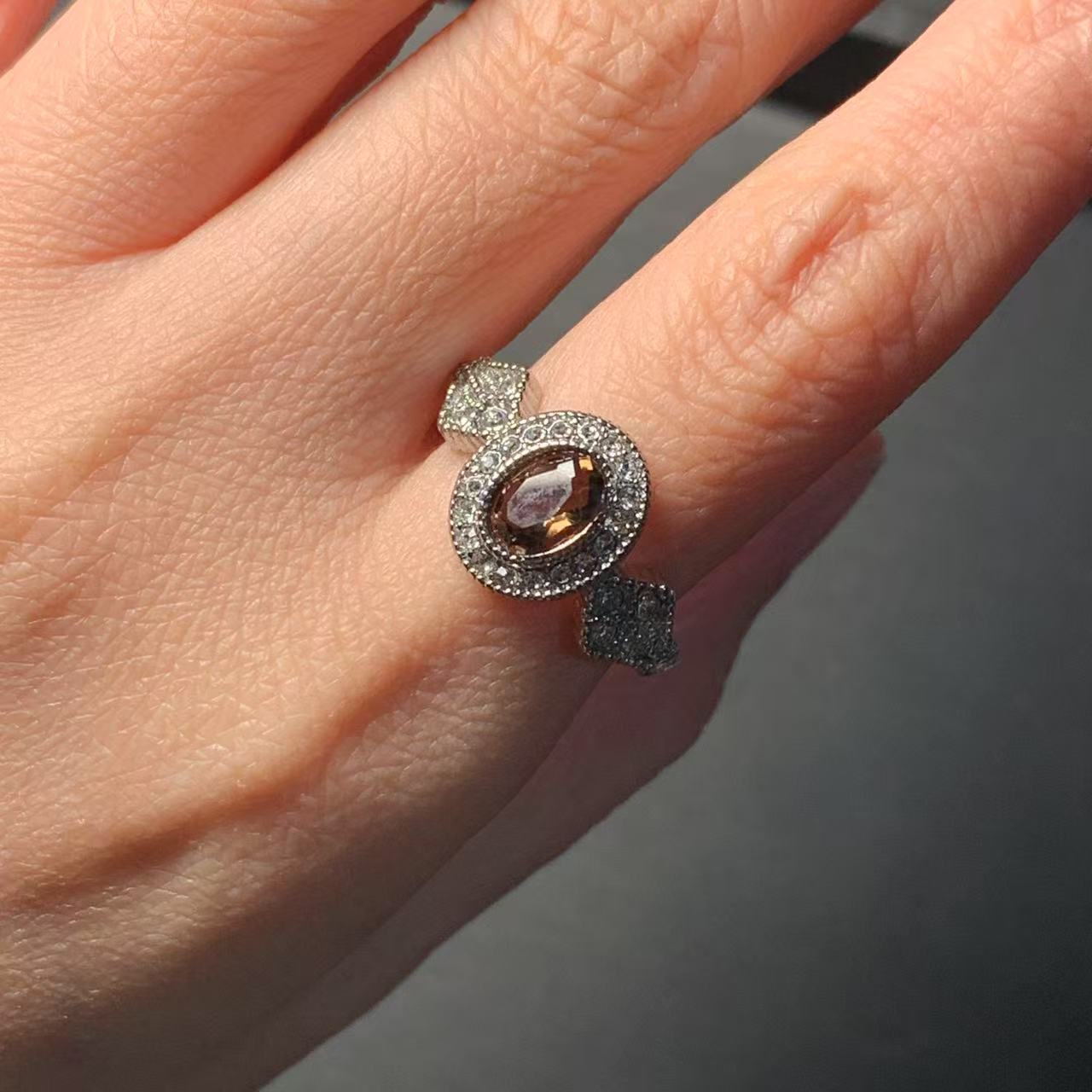 MM Natürlicher Rauchquarz-Ring – Body Jewelry Wholesale Bewertung und Preis